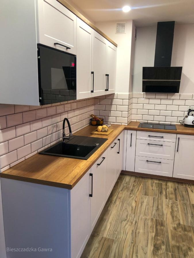 Apartament Caloroczny Bieszczadzka Gawra Ustrzyki Dolne Luaran gambar