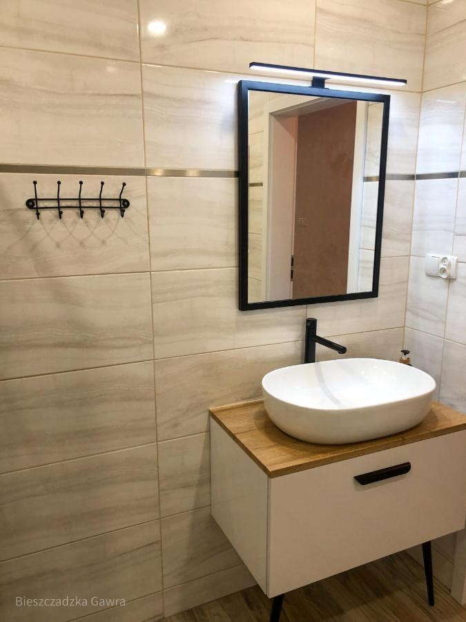 Apartament Caloroczny Bieszczadzka Gawra Ustrzyki Dolne Luaran gambar
